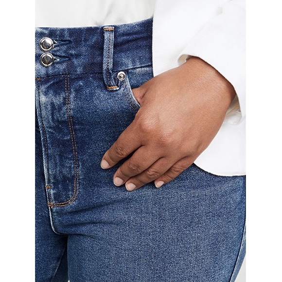 Good American Good Straight Twisted Seam Jeans - Picture 2 of 7